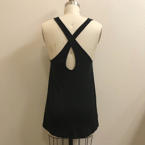 Women’s GAP Modal Rayon Criss Cross Back Tank In Black Size X-Small Petite - Picture 2 of 9